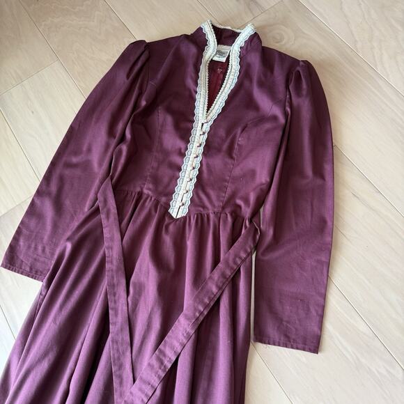 Vintage Gunne Sax Dress Women's Small Maroon Lace and Taffeta 80s Boho Glam - Picture 9 of 9